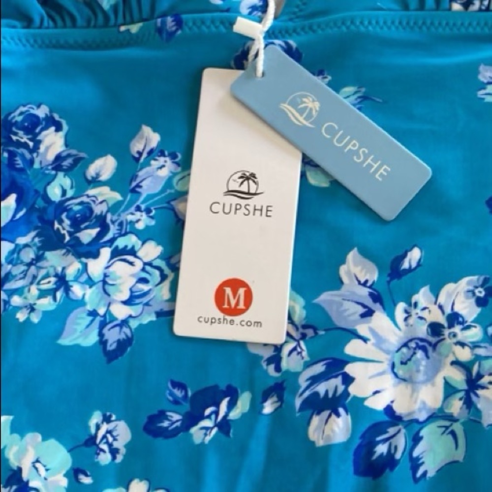 Brand new cupshe bathing suit size M. - Picture 3 of 3
